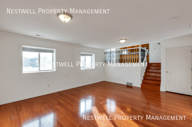 Foto del edificio - 1608 N 2640 W