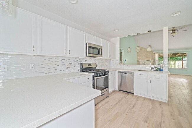 Building Photo - 10950 Linden Gate Dr