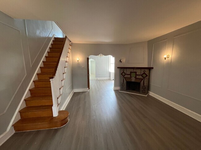 Foto del edificio - 7237 Glenloch St