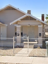 Building Photo - 140 N 10th Ave