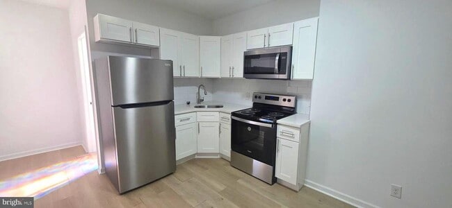 Foto del edificio - 43 S 54th St