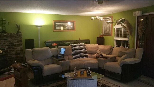 Foto del edificio - 7509 Lakeside St SW