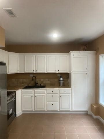Foto del edificio - 1624 Longmont Dr