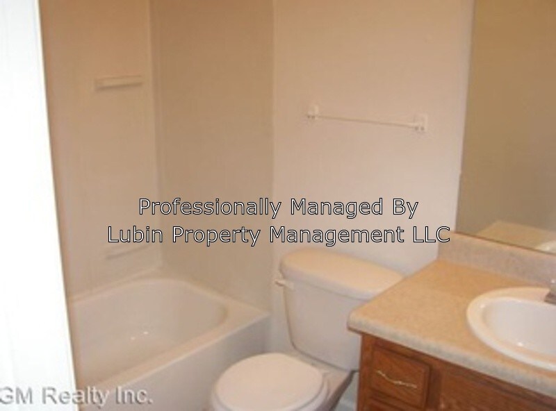 Building Photo - 3938 Chelsea Hill Dr