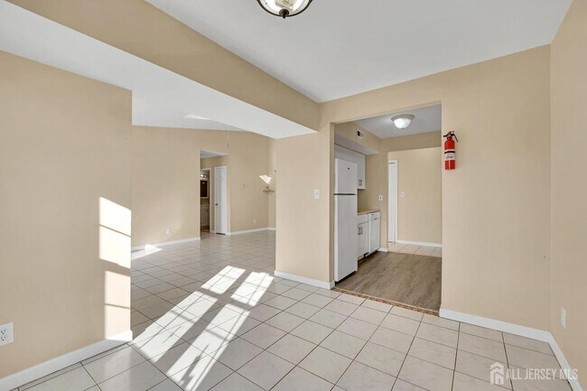 Foto del edificio - 275 Alpine Way