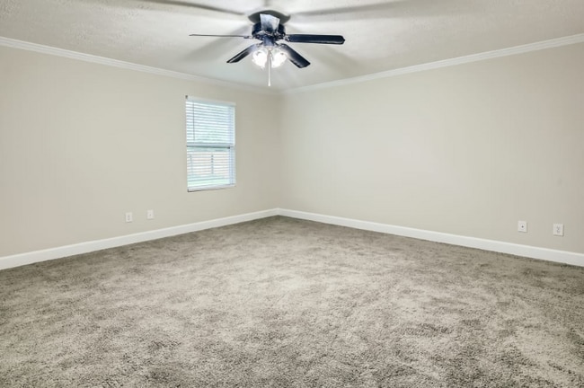 Building Photo - 11092 Mandarin Station Dr E