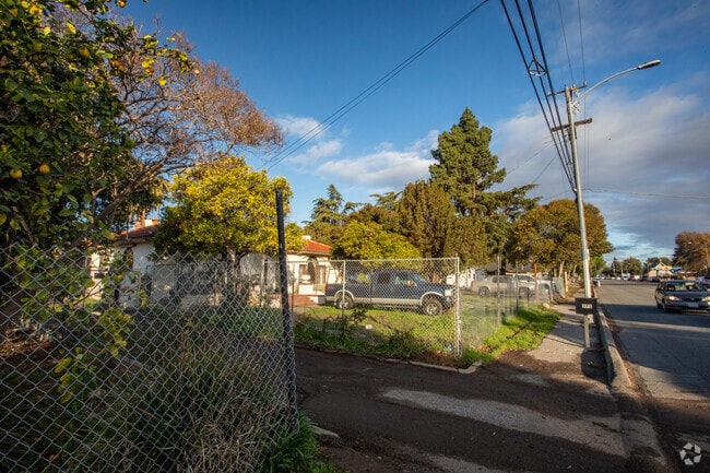 12-15-2021 Construction image - Meridian