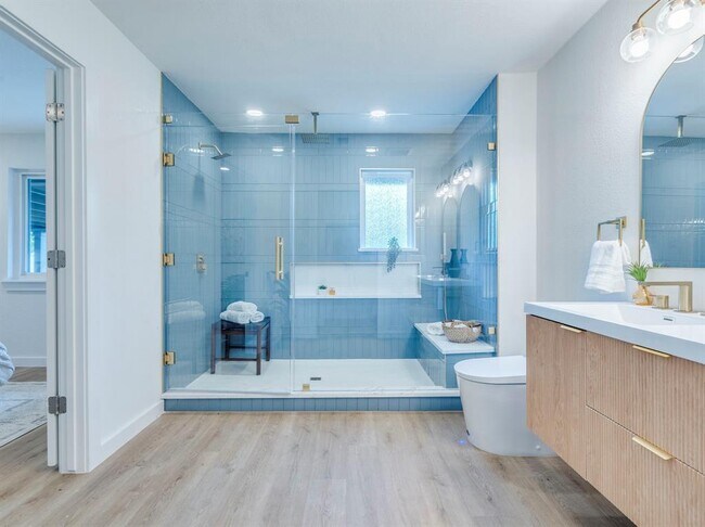 Foto del edificio - 13505 Broadmeade Ave