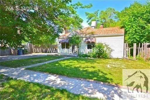Primary Photo - No Security Deposit Option! Newly Remodele...