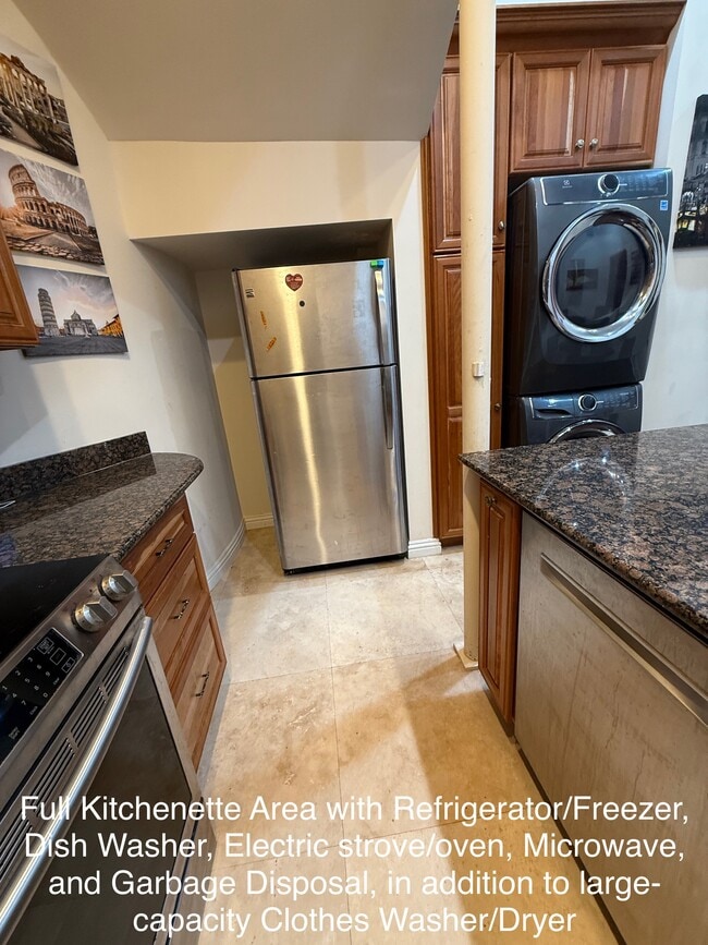 Kitchen Appliances - 17701 Circle Pond Ct