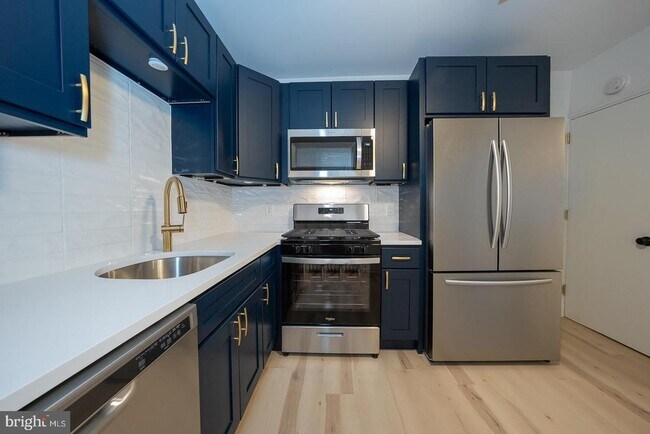 Foto del edificio - 34 W Durham St