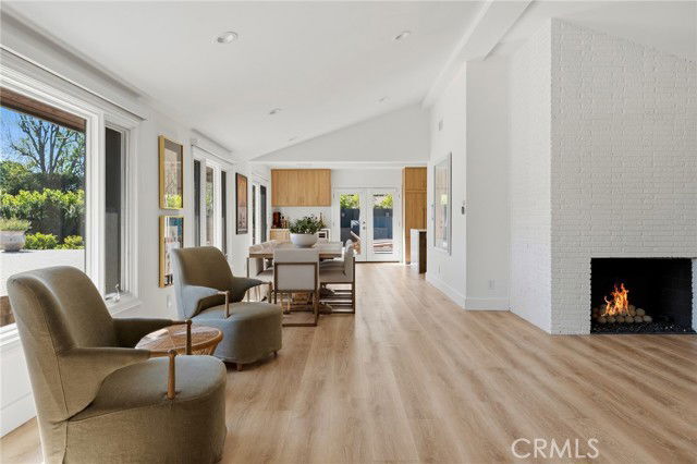 Foto del edificio - 23139 Erwin St