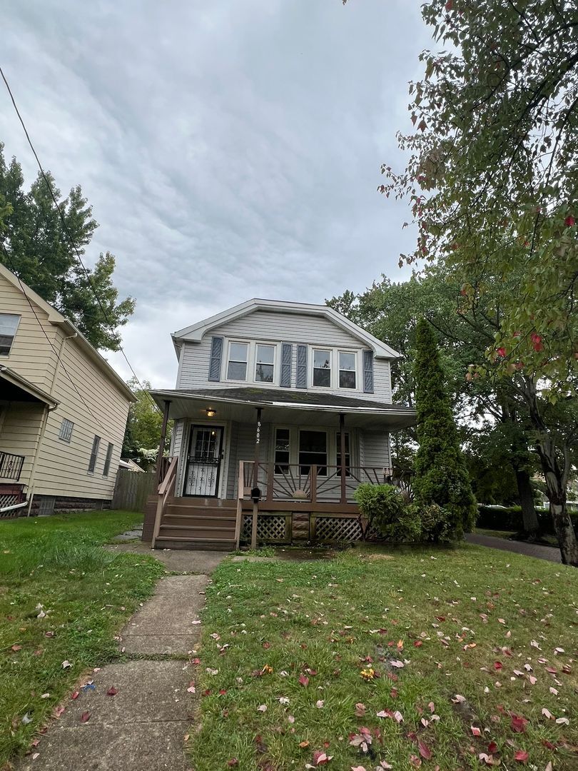 8602 Jeffries Ave Cleveland, OH 44105 – photo 1