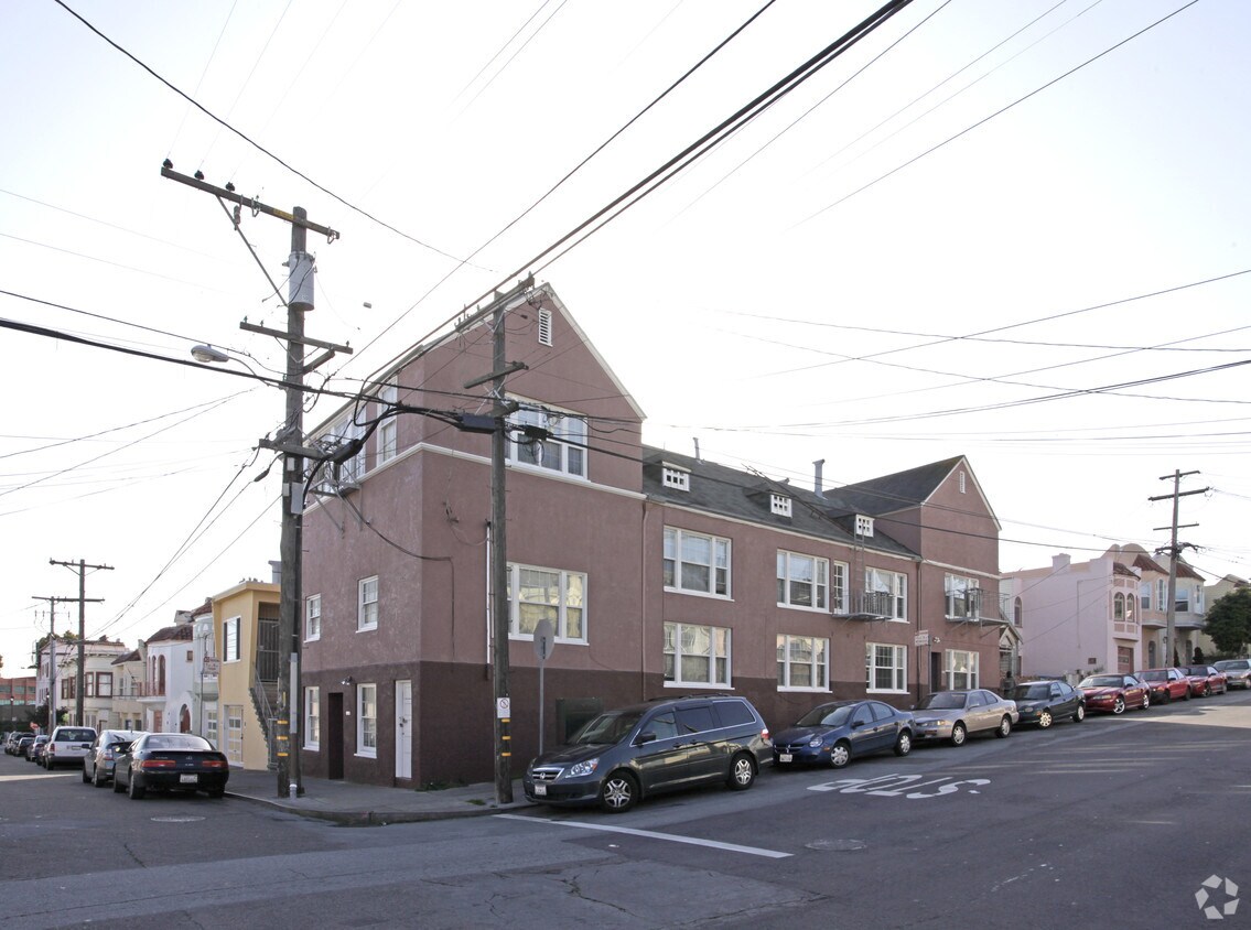 Primary Photo - 195 Woolsey St
