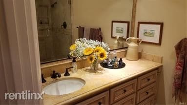 Building Photo - 2 br, 2 bath Condo - 639 Paseo de la Playa...