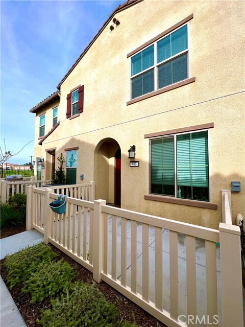 Foto del edificio - 446 N Glenwood Ave