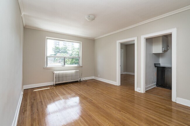 Photo du bâtiment - 1510 Bathurst St