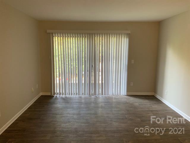 Building Photo - 306 Orchard Trace Ln