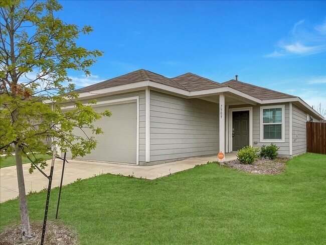 Foto del edificio - 7509 Jackrabbit Ave