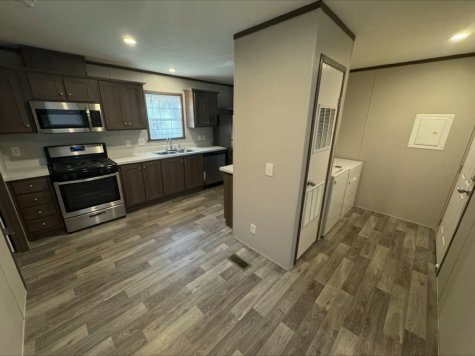 Primary Photo - 2429 E Birch Dr