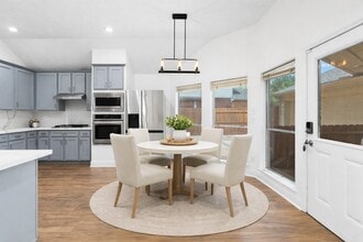 Building Photo - 17526 Golden Glade Ln