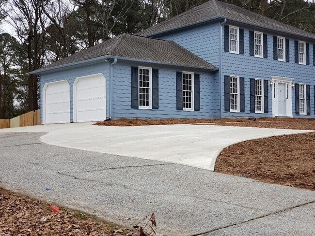 Building Photo - 4074 Rivermeade Dr SW