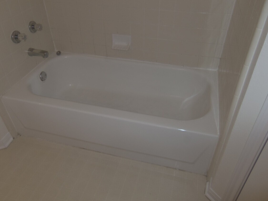 Foto principal - 4510 Fawn Dr