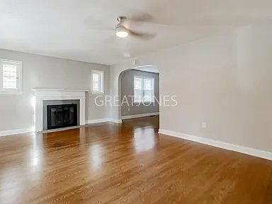 Foto del edificio - 316 Louisa Ave