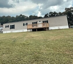 Building Photo - 606 Taylors Chapel Rd