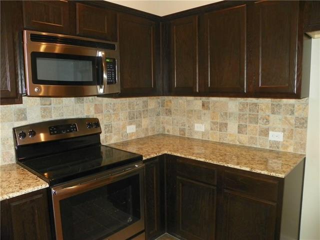 Foto del edificio - 1009 Skyview Ct