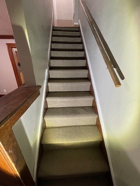 Foto del edificio - 1044 Plymouth Ave S