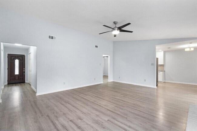 Building Photo - 7601 Wordham Dr