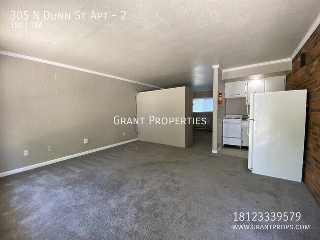 Building Photo - 305 N Dunn St