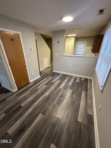 Foto del edificio - 2915 Faversham Pl