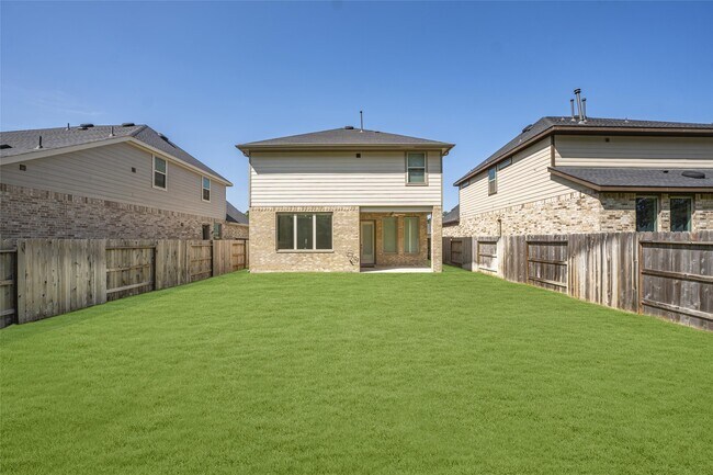 Foto del edificio - 2123 Rosewood Pnes Ln