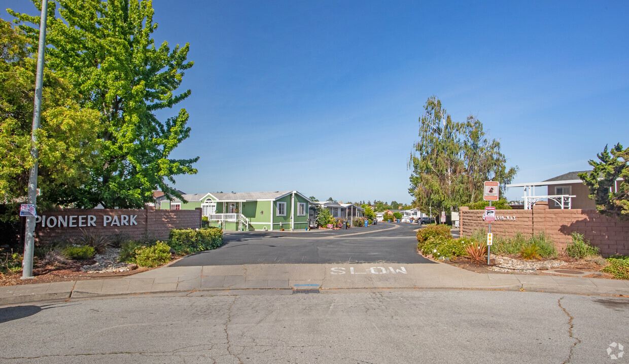 Building Photo - Pioneer Park Mobile Home Park