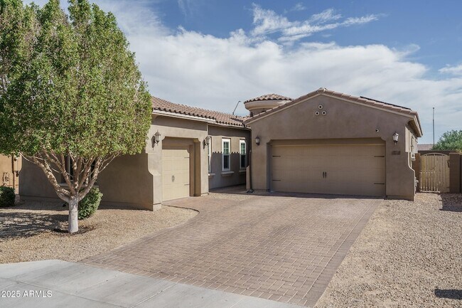 Foto del edificio - 14757 W Pasadena Ave