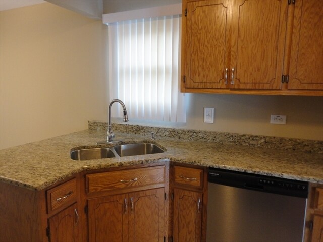 Foto del edificio - 2813 Von Esch Rd