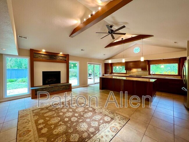 Foto del edificio - 101 Firwood Ct