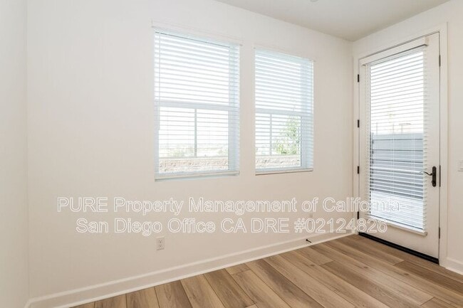 Building Photo - 316 Beaker Rd