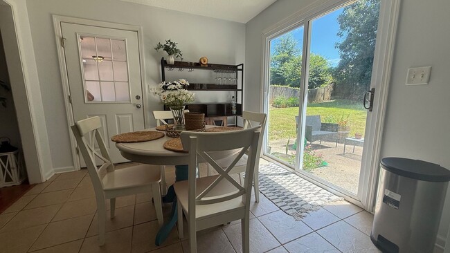 Building Photo - For Rent – Fully Furnished 3 Bedroom, 2 Ba...