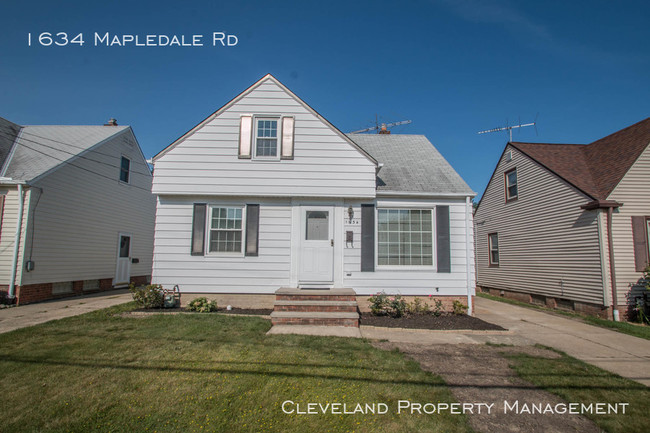 Building Photo - Stunning Wickliffe Bungalow