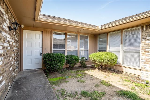 Foto del edificio - 2223 Woodcreek St