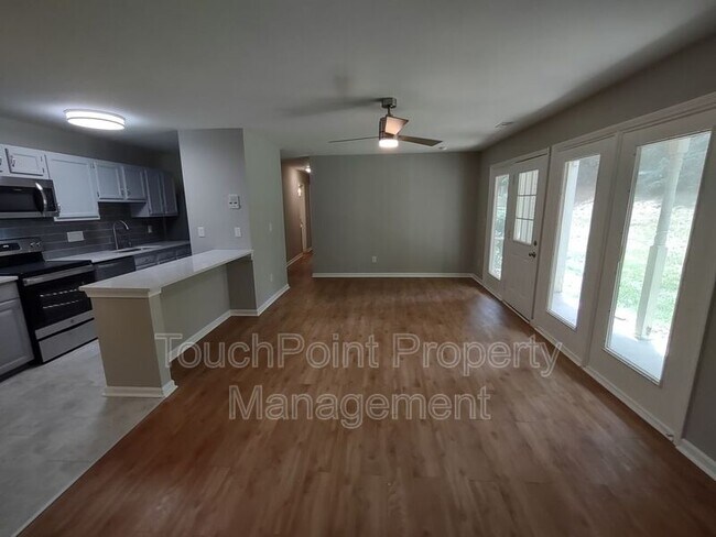 Building Photo - 6106 Meadow Rose Ln