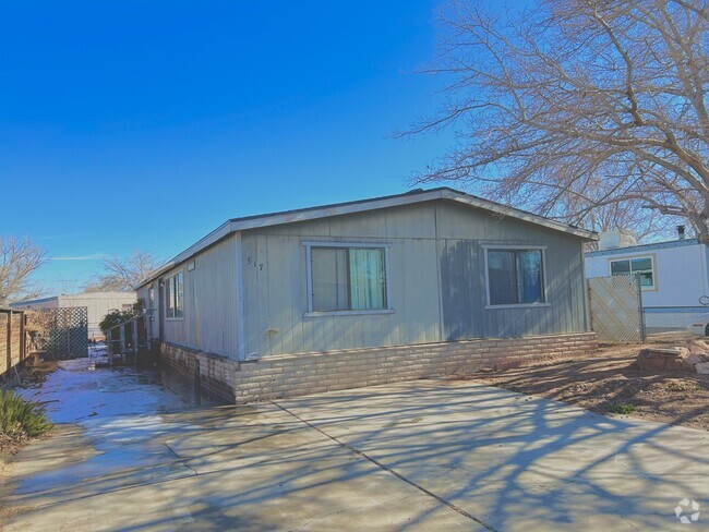 Before photo. AFTER photos coming soon!! All new updates inside and out - 917 Castle Rock St