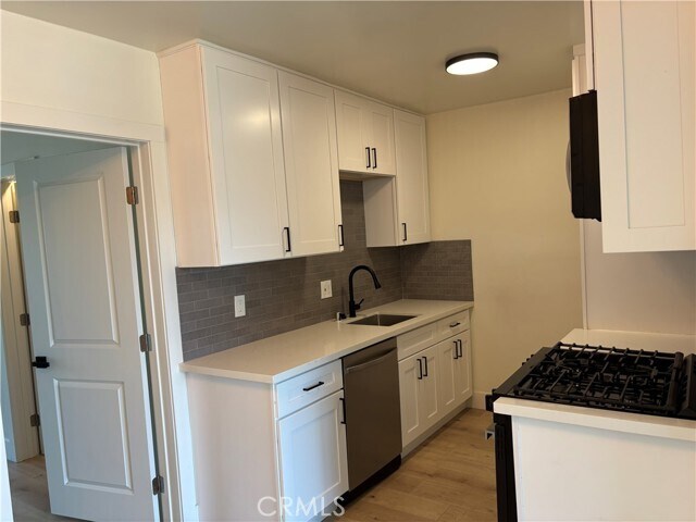 Foto del edificio - 12551 Nutwood St