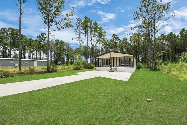 Building Photo - 524 Rd 5253