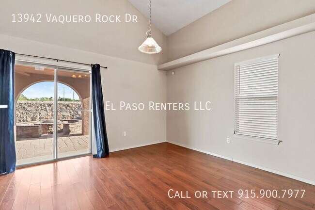 Foto del edificio - 13942 Vaquero Rock Dr