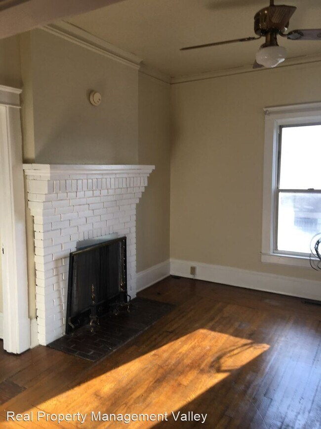 Building Photo - 2 br, 2 bath House - 604 Park Avenue