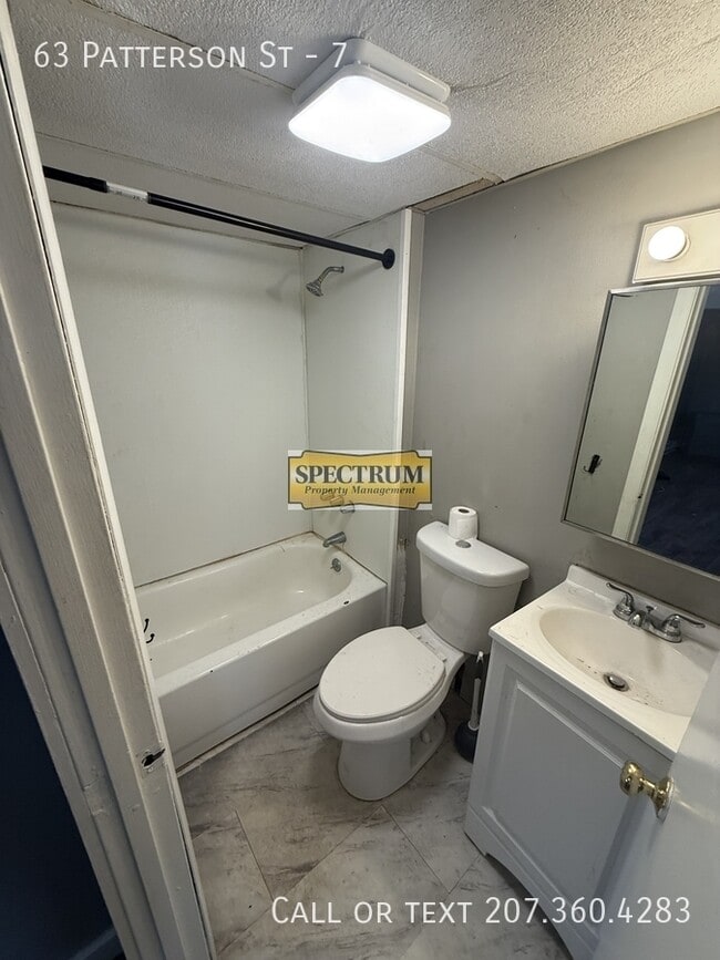 Building Photo - 63 Patterson St